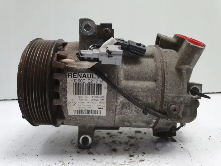 Renault Clio IV 0.9 TCe SPRĘŻARKA KLIMATYZACJI pompa 926000217R