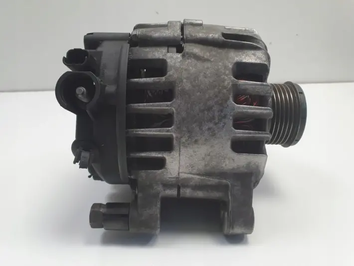 Citroen C4 II 1.6 HDI ALTERNATOR valeo 9678048880