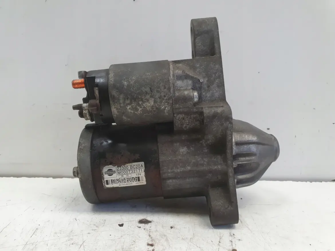 Nissan Qashqai J10 1.6 16V ROZRUSZNIK M000T32171 23300BC20A