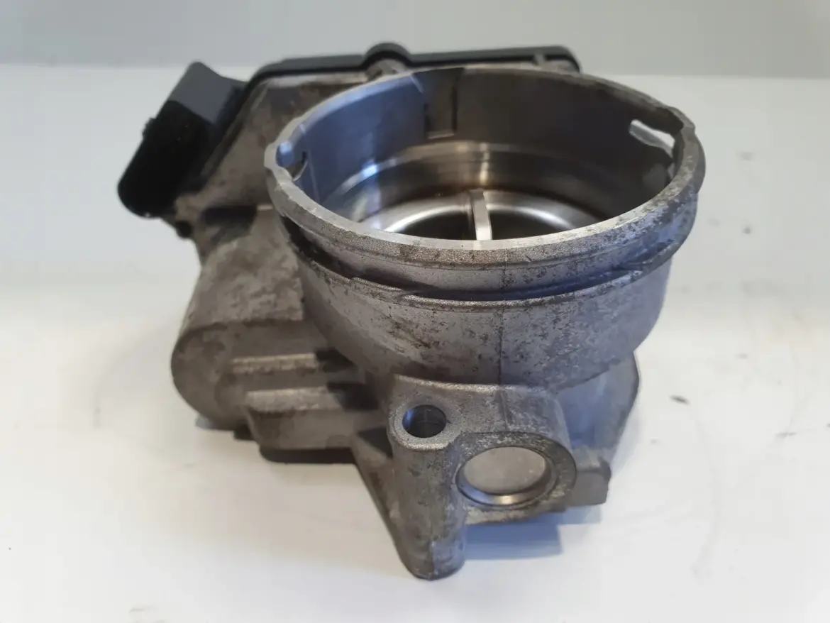 Audi A3 II 8P 1.9 TDI PRZEPUSTNICA A2C53380146