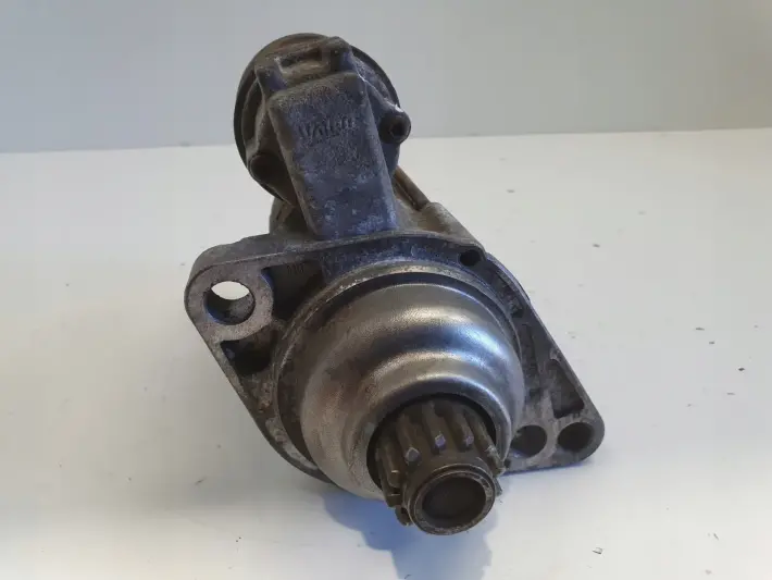 VW Caddy III 1.6 TDI ROZRUSZNIK 02Z911023P valeo