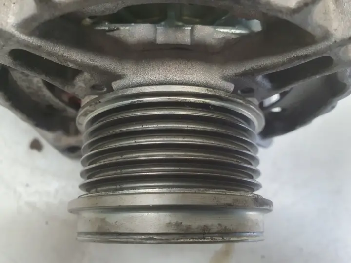 Opel Astra III H 1.3 CDTI ALTERNATOR AZ13256929 MS1022118622