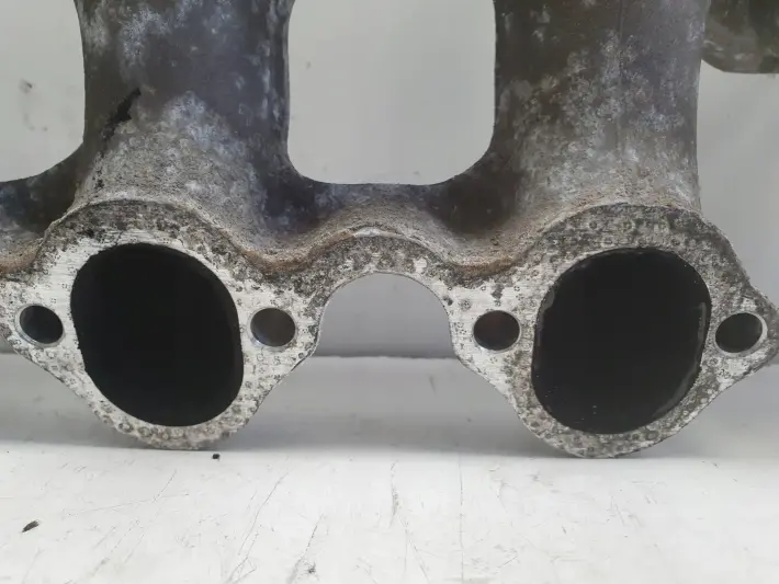 Volvo S80 V70 II 2.5 TDI KOLEKTOR SSĄCY 074129713R
