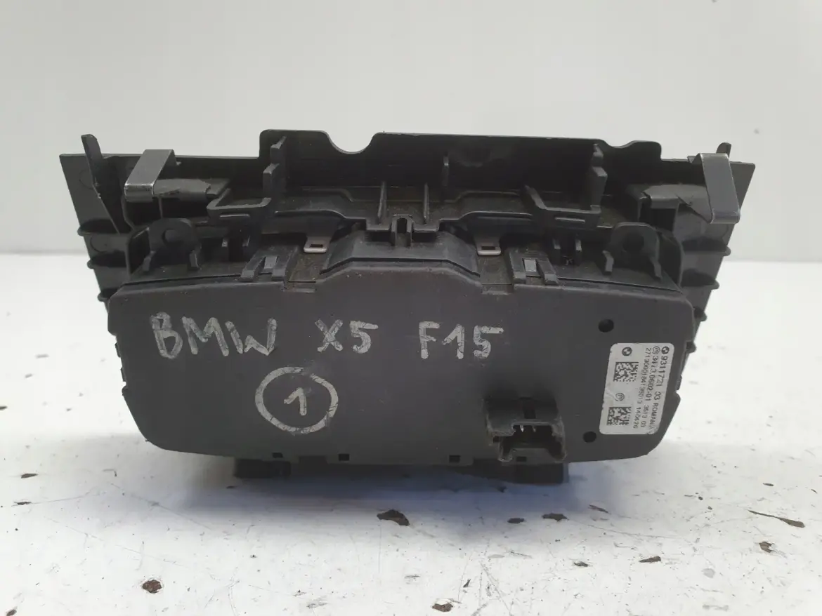 BMW X5 F15 X6 F16 F85 WŁĄCZNIK ŚWIATEŁ Panel przełącznik 9311721