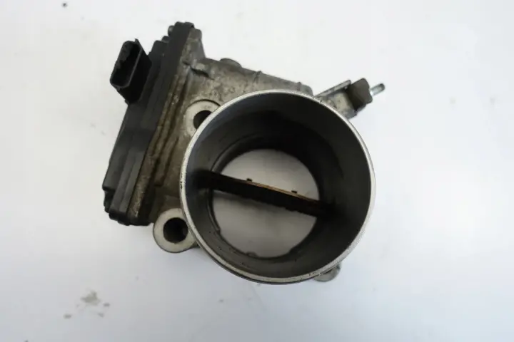 Isuzu NQR 5.2 D PRZEPUSTNICA NAS090-04