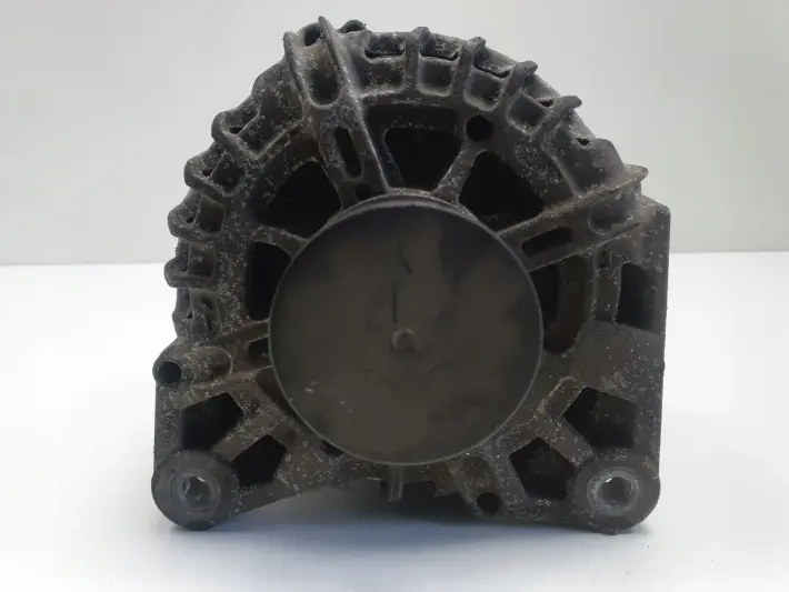Renault Clio IV 0.9 TCe ALTERNATOR 231000091R 2620644A
