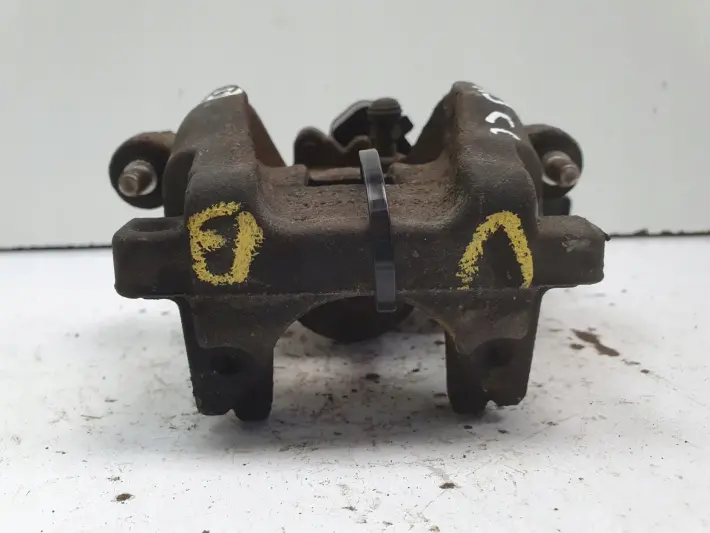 Volvo V60 XC60 II TYLNY ZACISK HAMULCOWY lewy tył 31687554