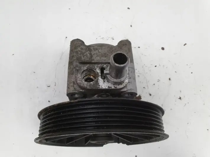 Volvo V70 II 2.4 i POMPA WSPOMAGANIA 8649636