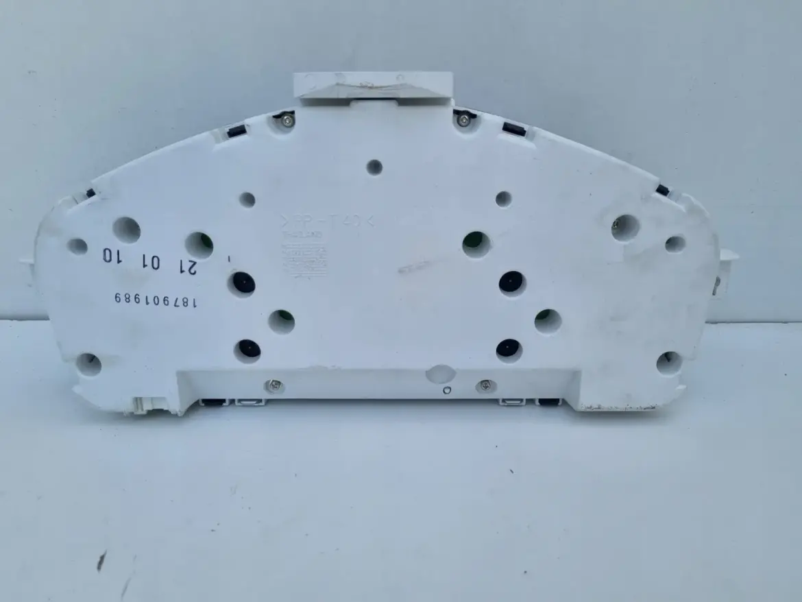 Volvo V50 S40 II 1.6 D LICZNIK ZEGARY Europa 31296228 36002714