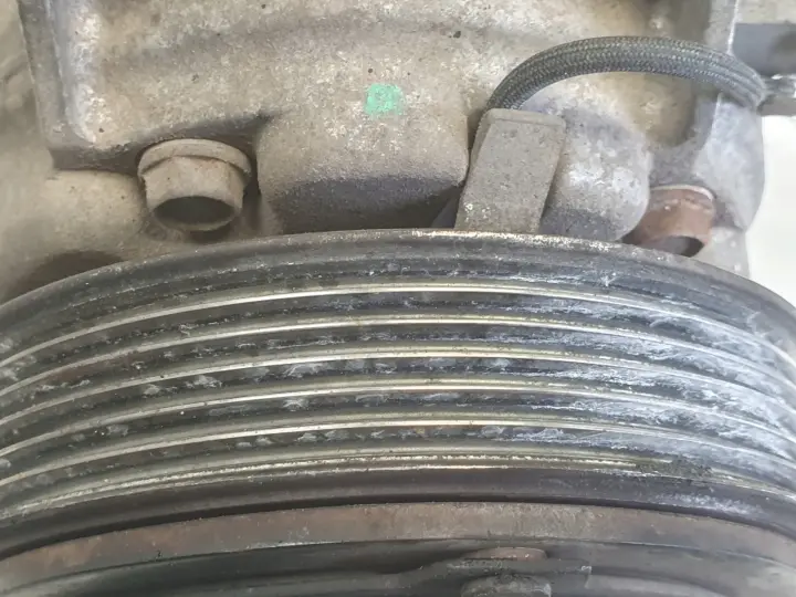 Volvo V70 III XC70 II 2.4 D5 SPRĘŻARKA KLIMATYZACJI