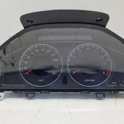 Volvo S80 II V70 III XC70 II 2.5 T LICZNIK ZEGARY Europa benzyna 31270898AA