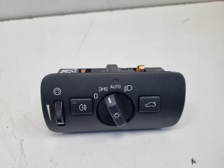 Volvo V60 I V40 II PRZEŁĄCZNIK WŁĄCZNIK ŚWIATEŁ Panel 30739424
