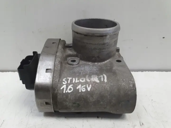 Fiat Stilo 1.6 16V PRZEPUSTNICA 48SMF5/B