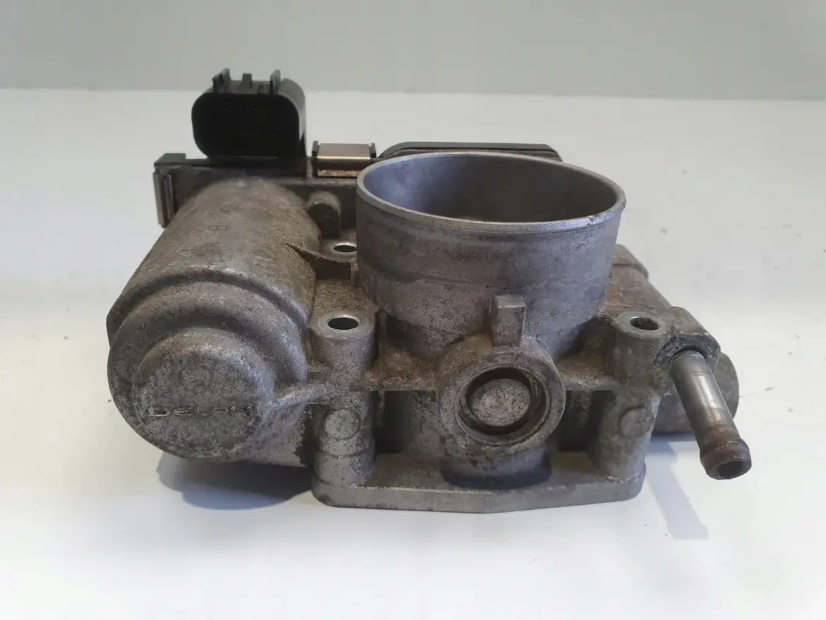 Opel Astra III H 1.6 16V PRZEPUSTNICA 055352858