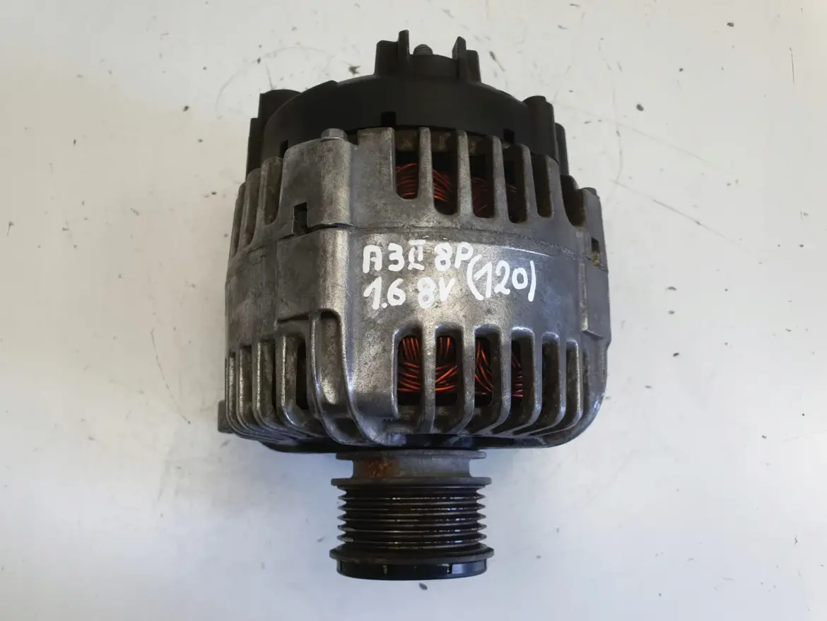 Audi A3 II 8P 1.6 8V ALTERNATOR valeo 06F903023C 140A