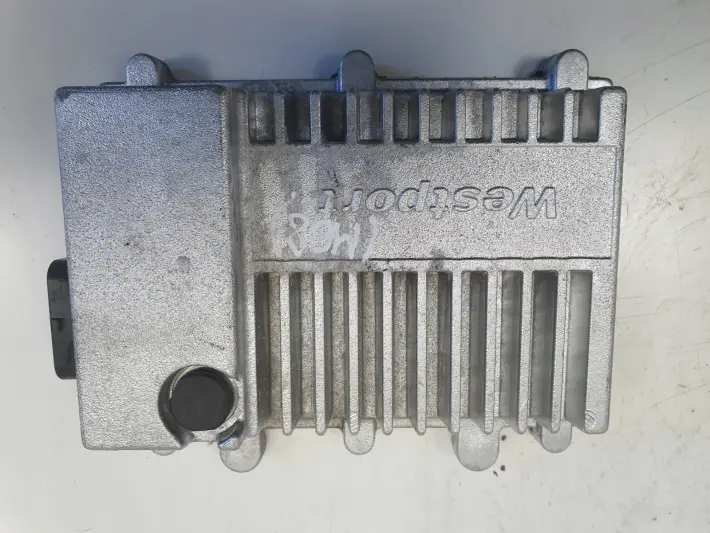 Volvo V90 16- 2.0i KOMPUTER SILNIKA sterownik 10040651