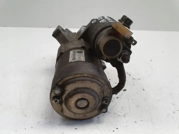 Mazda 5 2.0 16V ROZRUSZNIK M000T90981