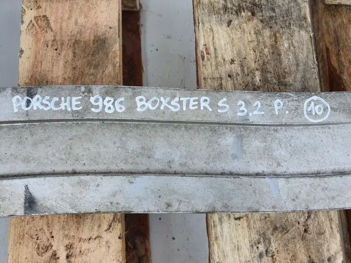 Porsche Boxster 986 TYLNA BELKA Wzmocnienie
