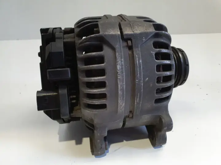 VW Transporter T4 2.5 TDI ALTERNATOR 120A 074903025J 0124515013