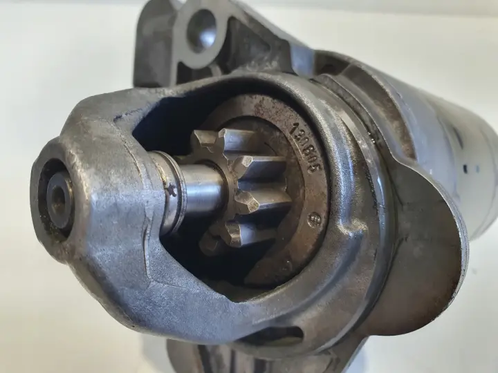 Mini One R50 R53 1.6 16V ROZRUSZNIK bosch 0001106019