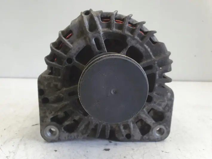 Renault Megane III 1.5 DCI ALTERNATOR valeo