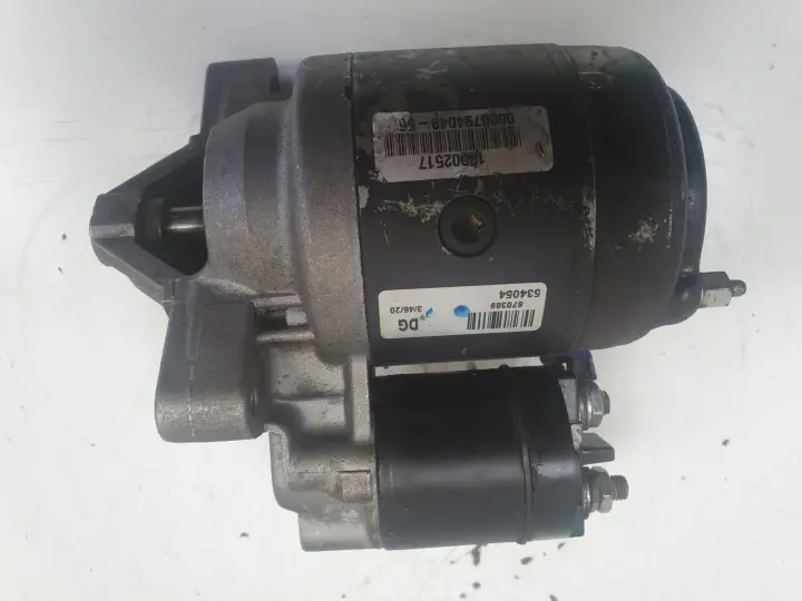 Peugeot 106 1.1 ROZRUSZNIK valeo 534054B