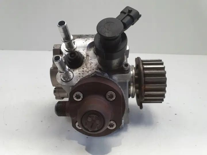 Peugeot Partner III 1.6 E-HDI HDI POMPA WTRYSKOWA 0445010516