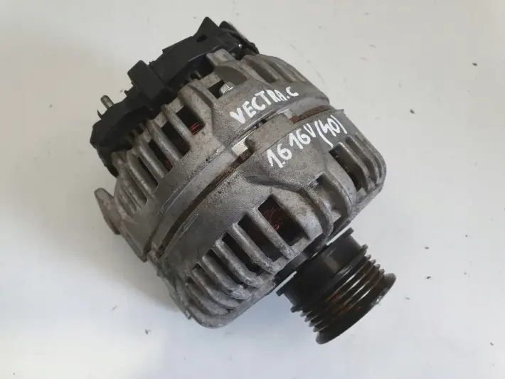 Opel Astra III H 1.6 16V ALTERNATOR BOSCH
