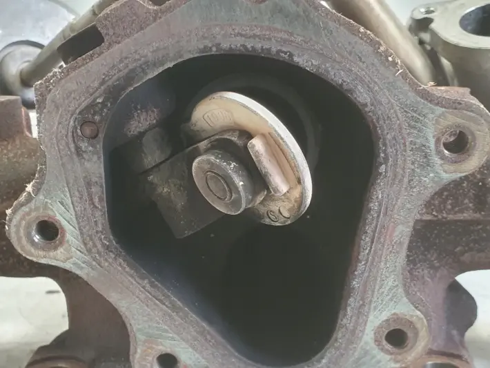 Volvo XC60 S60 V60 II 2.0 D4 TURBOSPRĘŻARKA turbo 31459962 31361665