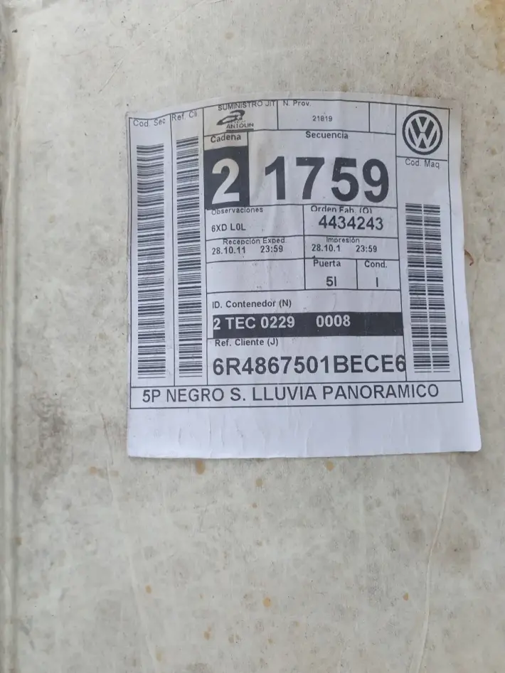 VW Polo V GTI 6R 09-17r PODSUFITKA CZARNA