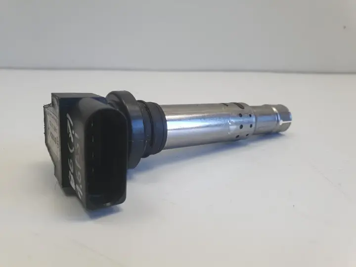 VW Passat B6 1.6 FSI CEWKA ZAPŁONOWA 0986221023