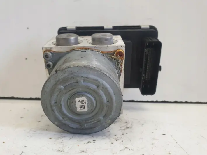 BMW X1 F48 POMPA ABS hamulcowa 3451-5A1BBD2-01