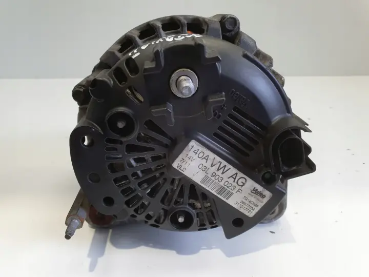 Skoda Octavia II 1.6 8V ALTERNATOR valeo 03L903023F 140A