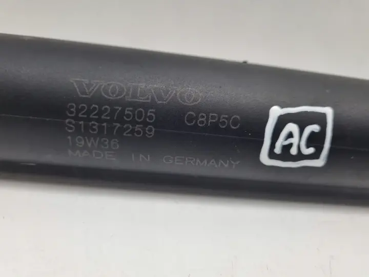 Volvo V90 II ELEKTRYCZNY SIŁOWNIK TELESKOP KLAPY BAGAŻNIKA lewy 32227505