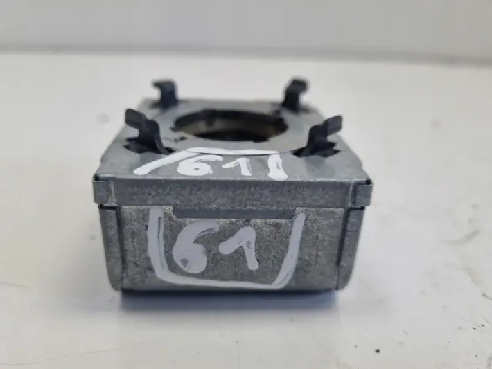 Audi BMW Land Rover ŻARNIK ZAPŁONNIK STARTER Xenon 5DD008319