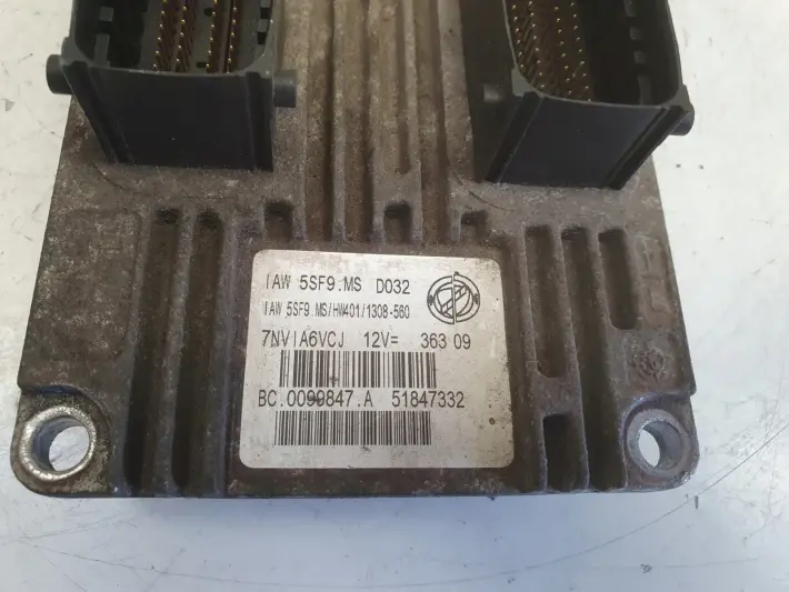 Fiat 500 1.2 8V STEROWNIK SILNIKA komputer 51847332