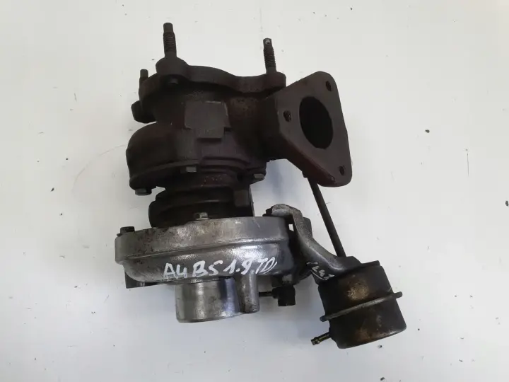 Audi A4 B5 1.9 TDI TURBOSPRĘŻARKA turbo 028145702