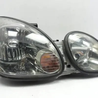Lexus GS300 II 97-05 PRZEDNIA LAMPA prawa EUROPA