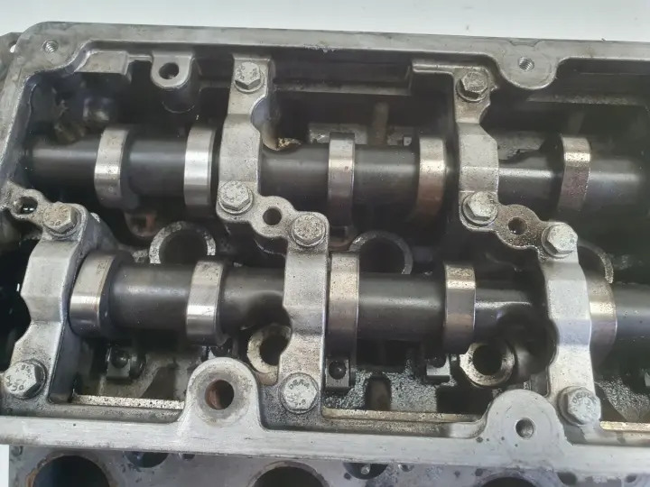 VW Golf VI 1.6 TDI GŁOWICA CYLINDRÓW 03L103286A