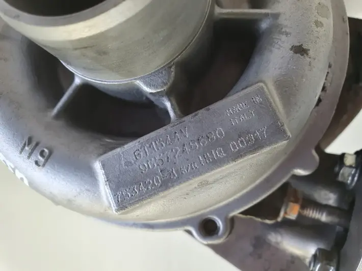 Volvo S40 II V50 1.6 D TURBOSPRĘŻARKA turbo 9657248680