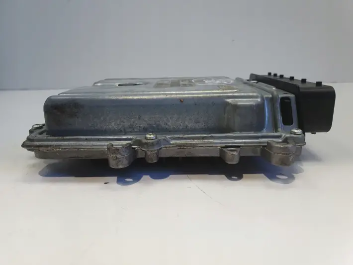 Volvo XC60 2.4 D5 STEROWNIK SILNIKA komputer 31392982
