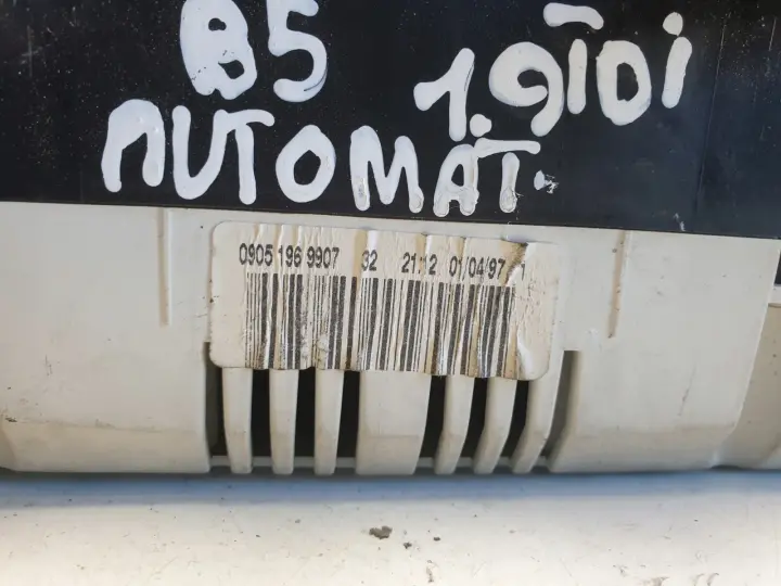 Vw Passat B5 1.9 TDI LICZNIK ZEGARY automat Europa
