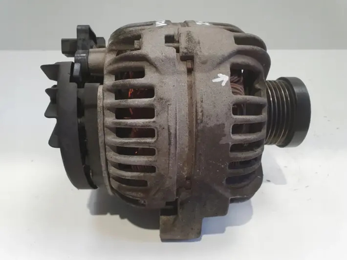 Volvo S60 V70 II 2.4 i ALTERNATOR BOSCH