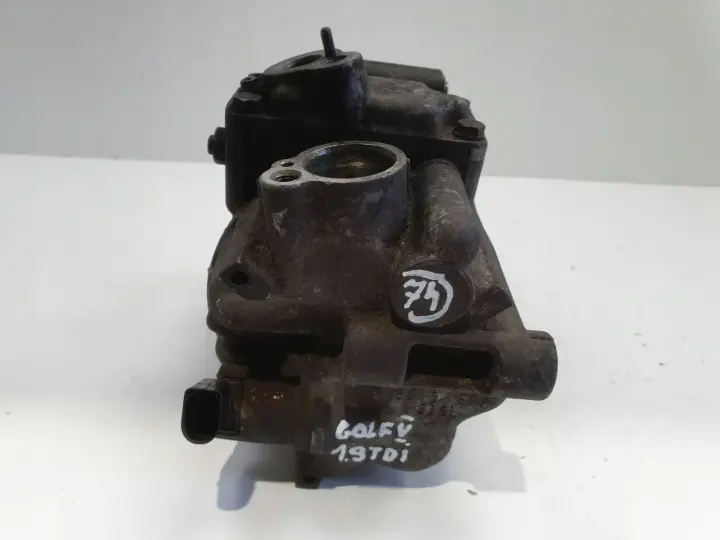 VW Golf V 1.9 TDI SPRĘŻARKA KLIMATYZACJI 1K0820803Q