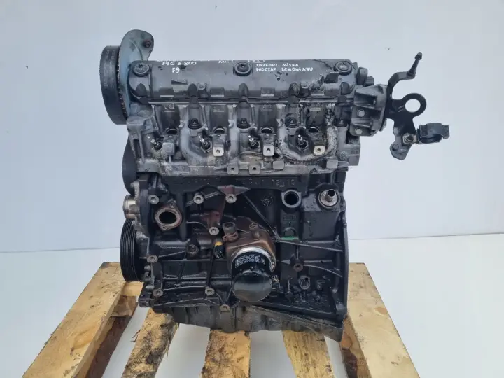SILNIK Renault Megane II 1.9 DCI pali F9Q800 F9