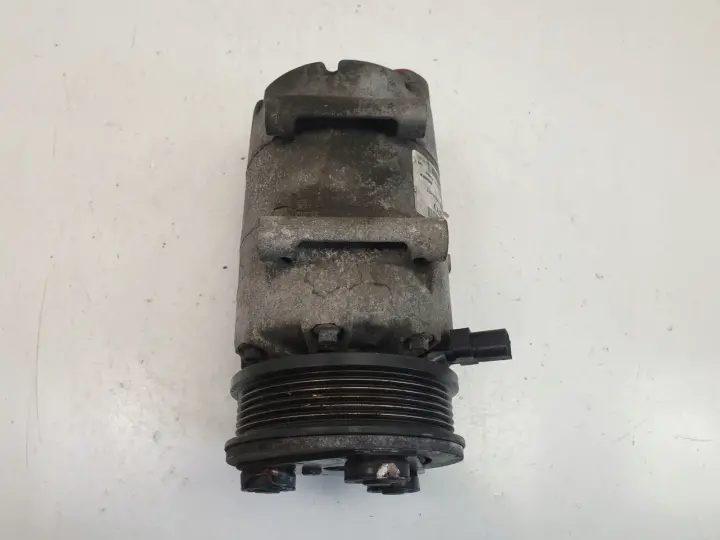 Volvo V70 III 2.0 D SPRĘŻARKA KLIMATYZACJI