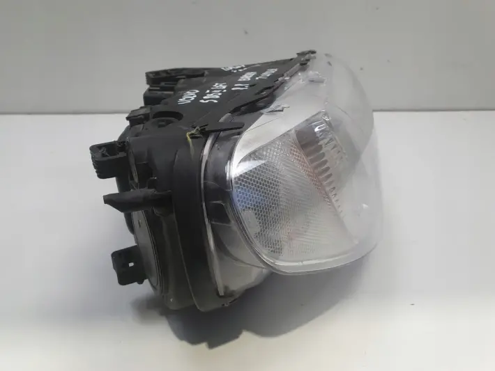 Volvo S80 II V70 III LIFT PRZEDNIA LAMPA PRAWA PRAWY PRZÓD europa 31420020