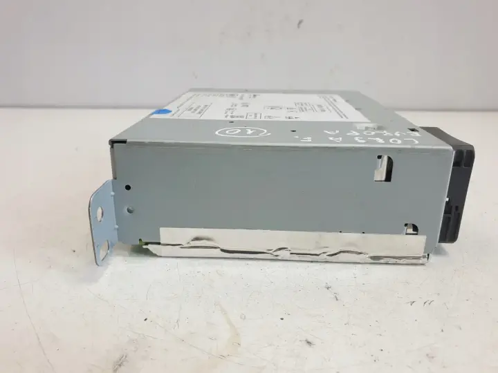 Opel Corsa F RADIO NAWIGACJA 9833500080