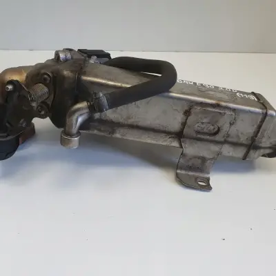 BMW E87 E90 2.0 D CHŁODNICA SPALIN zawór egr 7810751