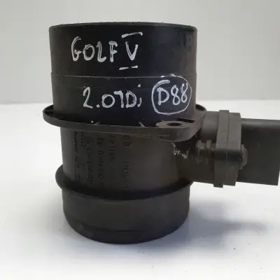 VW Golf V 2.0 TDI PRZEPŁYWOMIERZ POWIETRZA 0281002461 074906461B